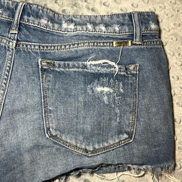 KanCan Denim Frayed cut off Shorts Large Shorties - Picture 3 of 7